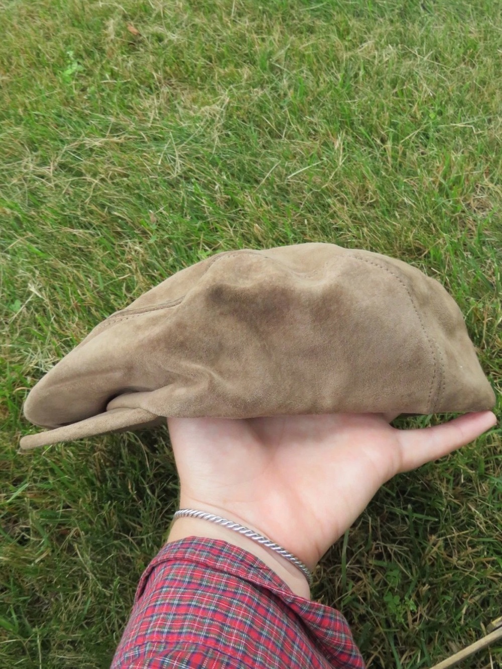 Eddie Bauer Suede Flat Cap in Tan